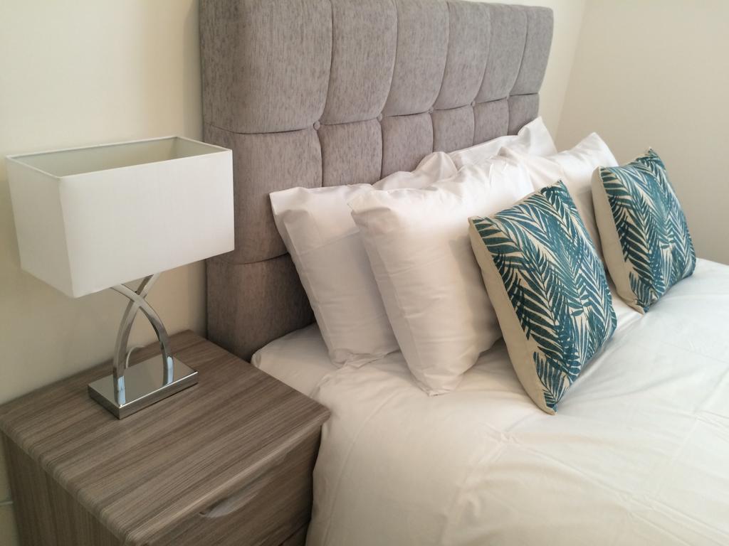 Liberty Marina 2Br Apartment Portishead Rum bild